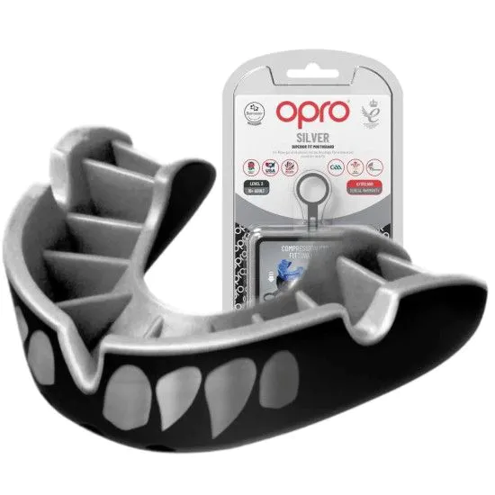 Капа OPRO Silver UFC Silver Jaws (art.102502012)
