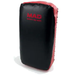 ТАЙПЕД ДЛЯ ЄДИНОБОРСТВ MAD 38 х 21 см RED