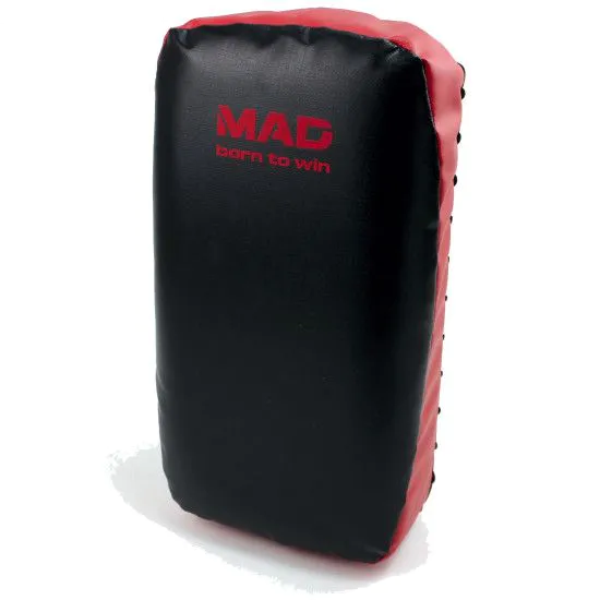 ТАЙПЕД ДЛЯ ЄДИНОБОРСТВ MAD 38 х 21 см RED