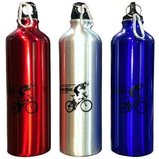 Пляшка для води з алюмінієвим карабіном 750 ml