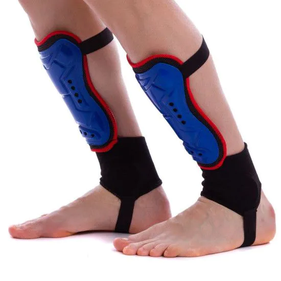 Щитки футбольні із захистом кісточки FB-086