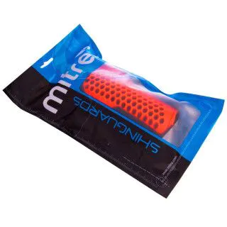 Щитки футбольні MITRE FB-675