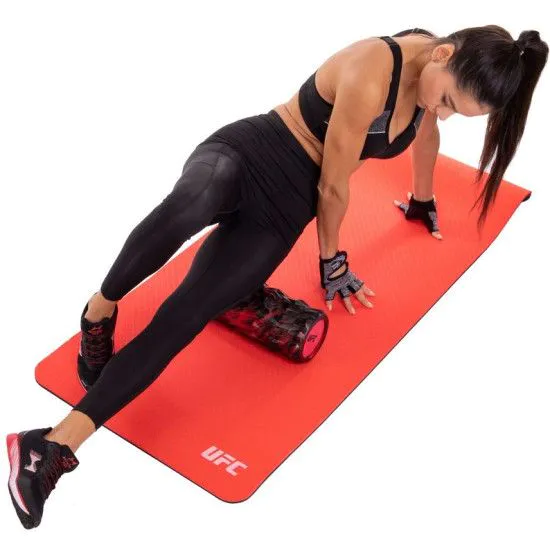 РОЛЛЕР МАССАЖНЫЙ UFC 33 см FITNESS ROLLER