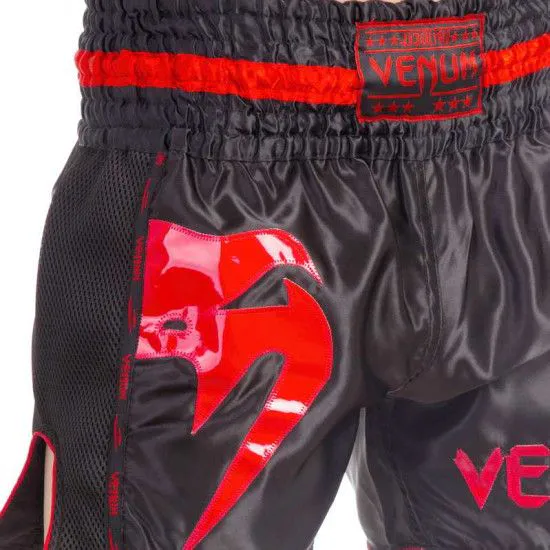 Шорти для тайського боксу та кікбоксингу VENUM GIANT